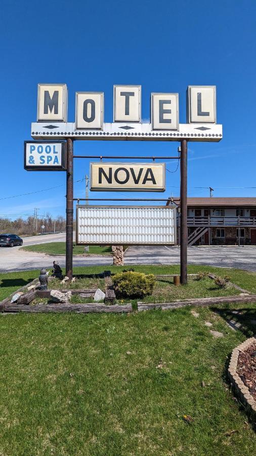 The Nova Motel Ludington Extérieur photo